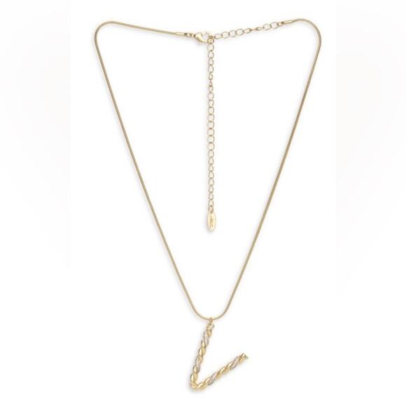 New ~ ETTIKA Letter “V”
18K Goldplated & Cubic Zirconia Initial Pendant … - Picture 3 of 4